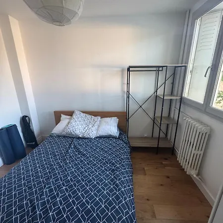 Saint Cyprien Apartamento *